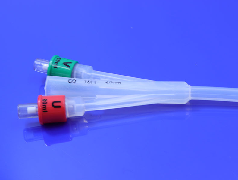 子宮擴(kuò)張球囊和導(dǎo)尿管哪個(gè)更適用與分娩？